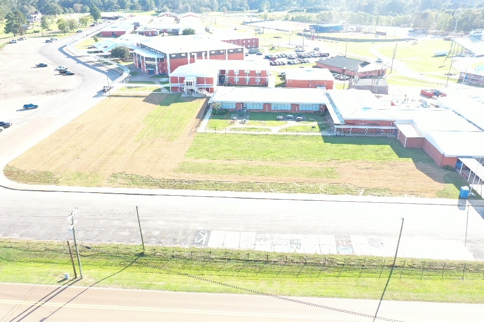 Photo of Neshoba Demolition site